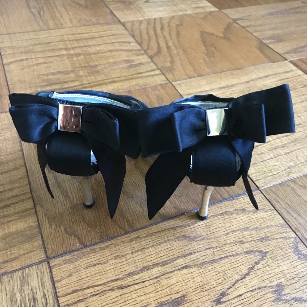 {black tie} evening sandals with bows - Picture 3 of 5